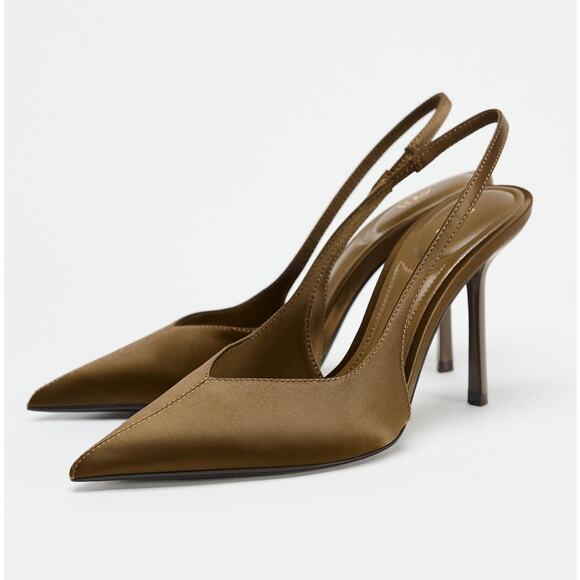 ZARA Pointed Toe Heels NWT - Picture 1 of 11